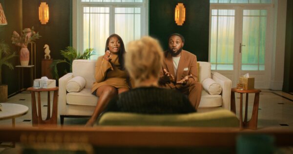 What Happens When Love Alone Isn’t Enough? “Blue Therapy” Shows the Real Struggles of Relationships