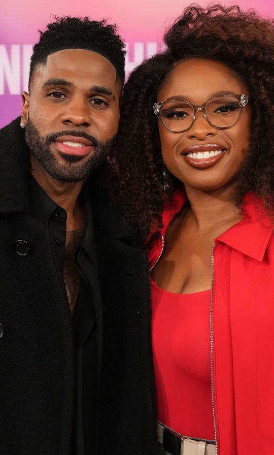 Jason Derulo Hit the Jennifer Hudson Show Spirit Tunnel & the Hallway Got Everything It Asked For