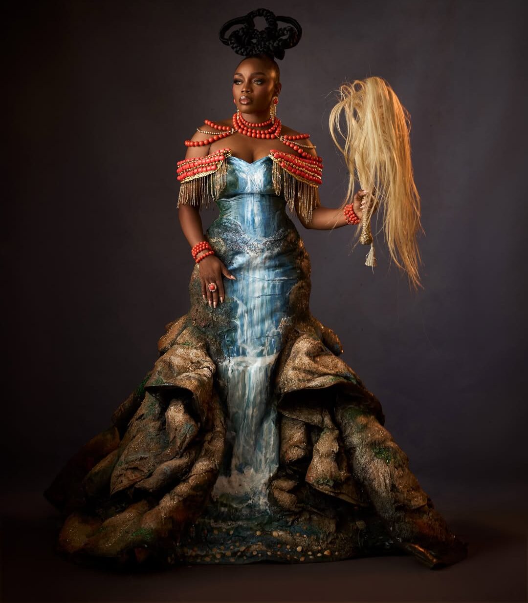 Bisola Aiyeola’s “Mmiri Ndu” Look at AMVCA Cultural Night Was Inspired by the Water of Life