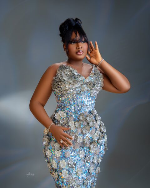 Mo Bimpe Gets the Balance Right in This Sculpted Silver Reception Gown